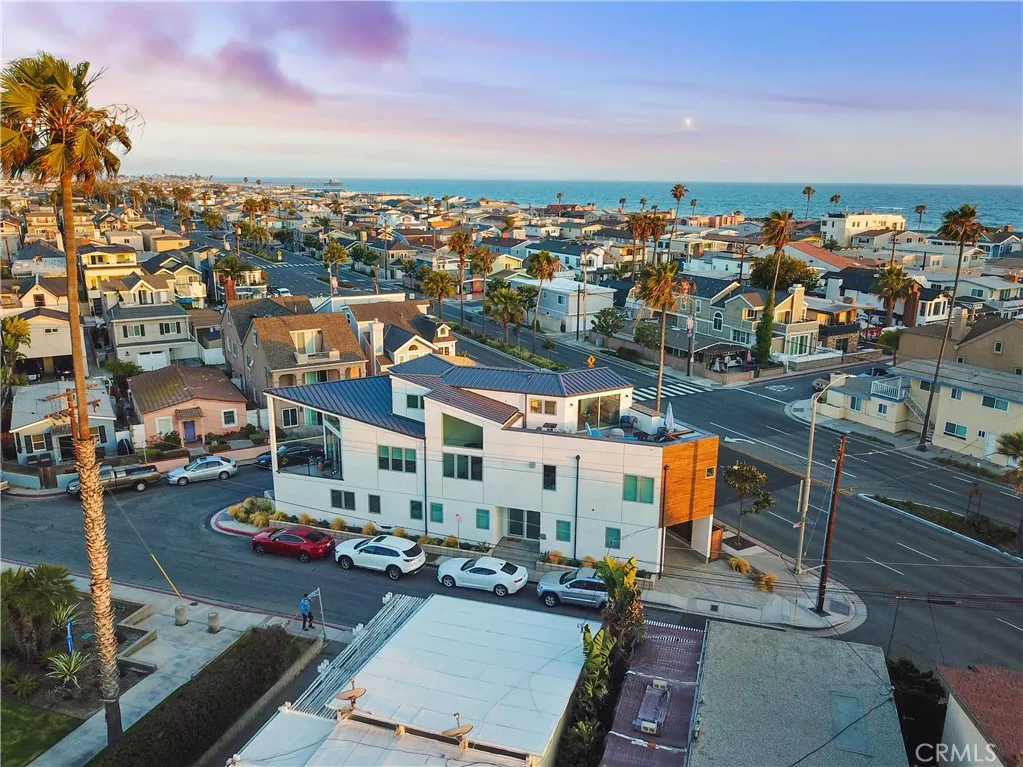 4405 Channel Place, Newport Beach, California 92663 home-pic-2